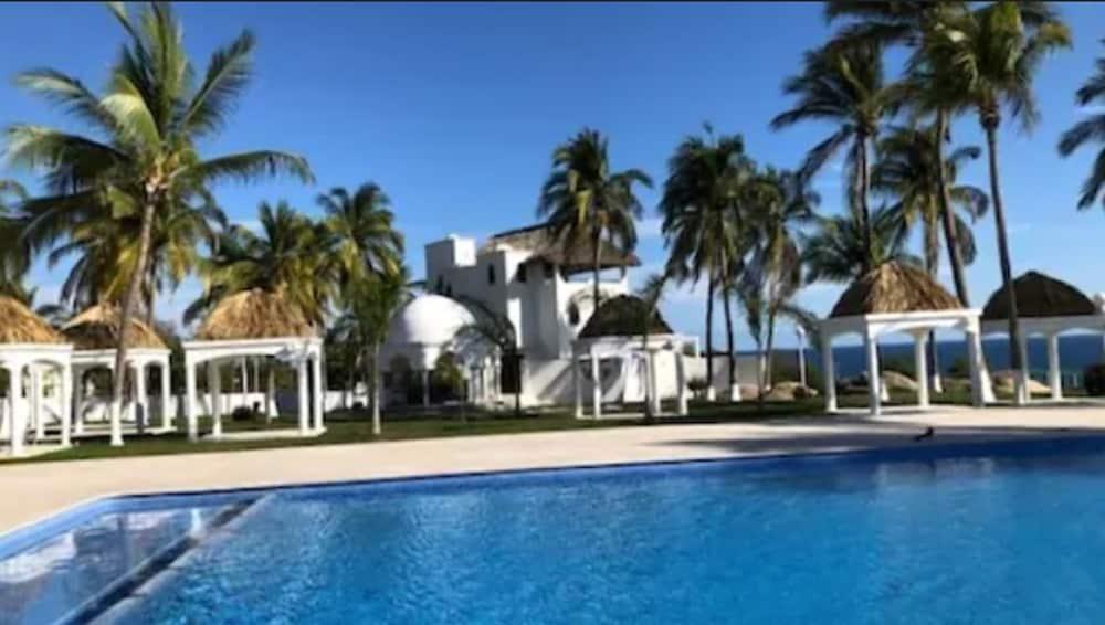 Hotel Aldea Del Bazar & Spa Пуерто Ескондидо Екстериор снимка