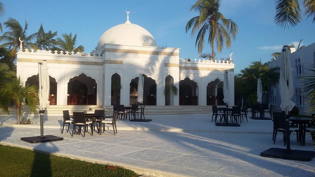 Hotel Aldea Del Bazar & Spa Пуерто Ескондидо Екстериор снимка